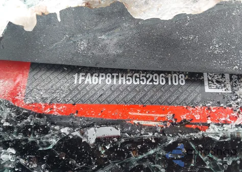 2016 Ford Mustang Ecoboost из США, поврежденный, VIN 1FA6P8TH5G5296108